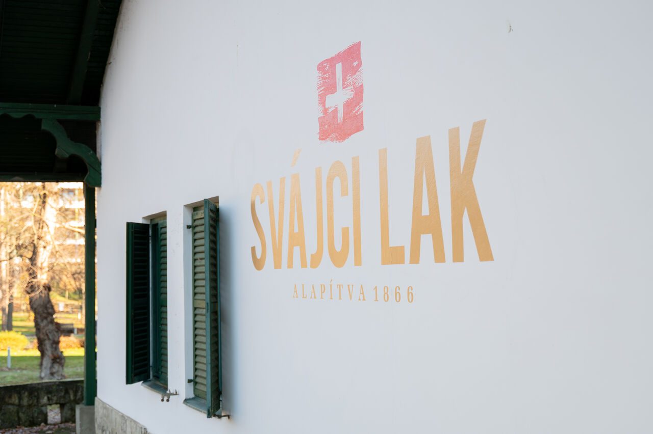 A Svájci 3